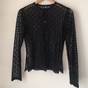 Beautiful Well-made Lace Top